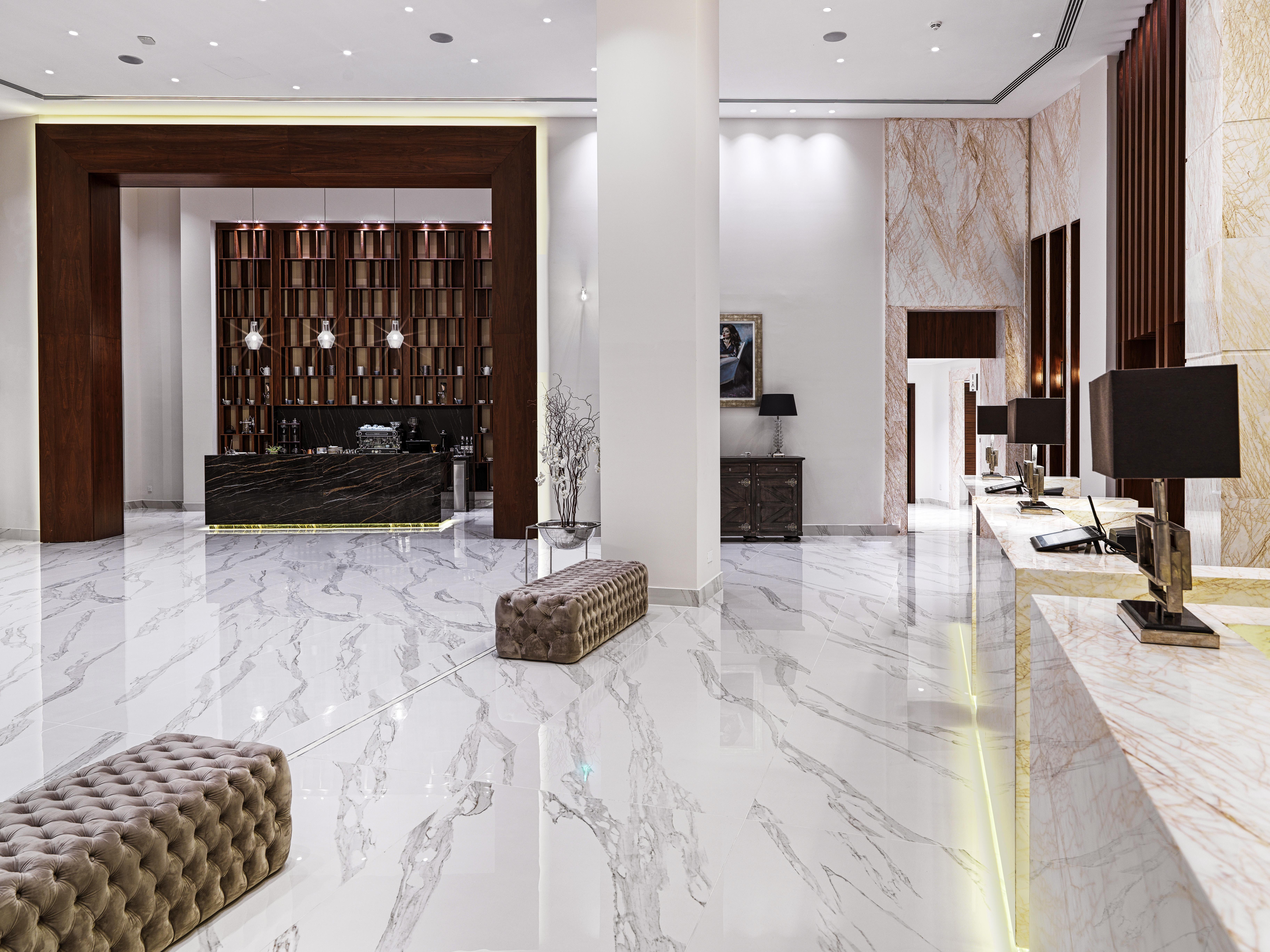 Amavi, Madefortwo Hotels - Paphos (Adults Only) Esterno foto Interior of the hotel