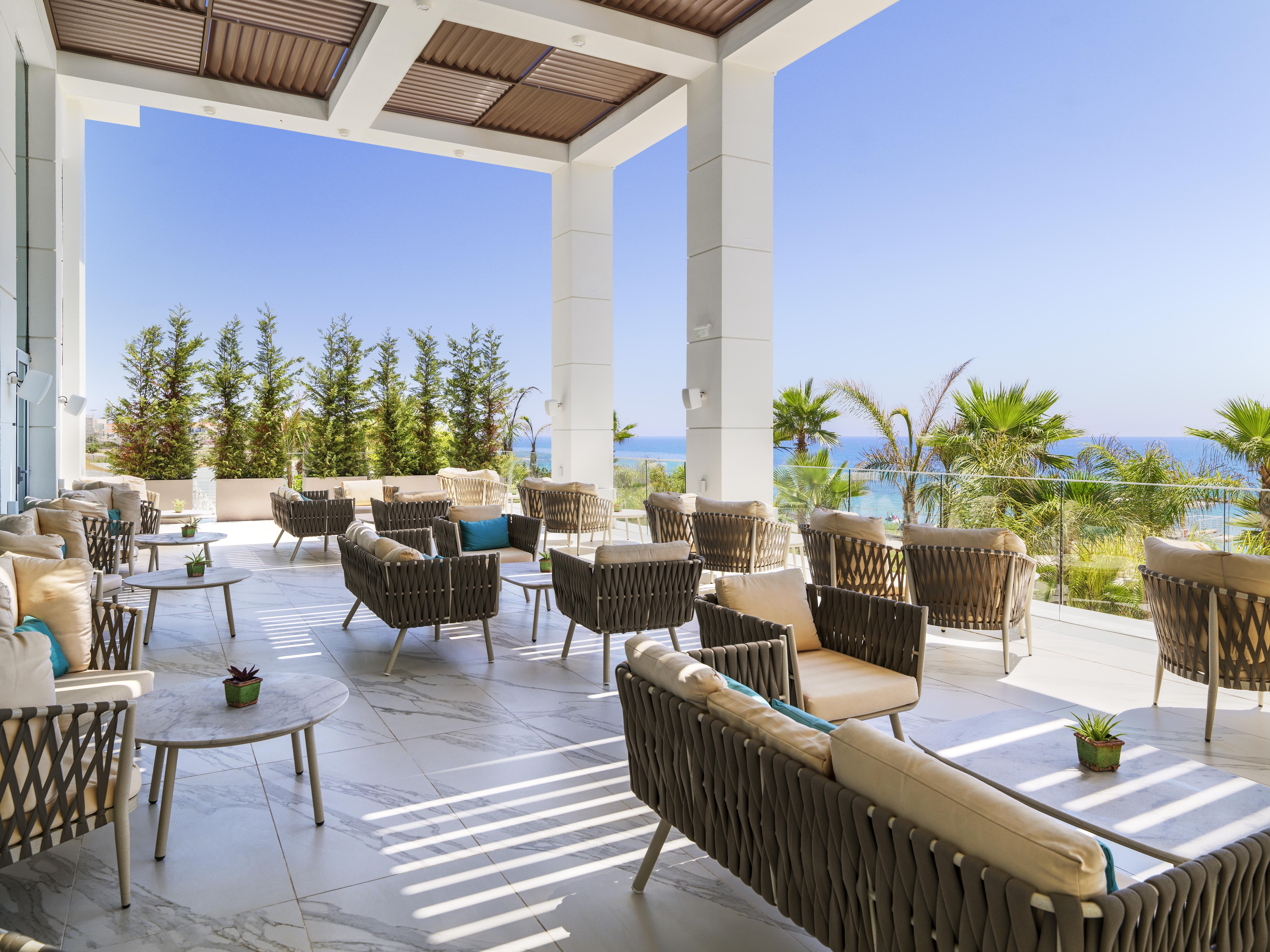 Amavi, Madefortwo Hotels - Paphos (Adults Only) Esterno foto The Beach Club